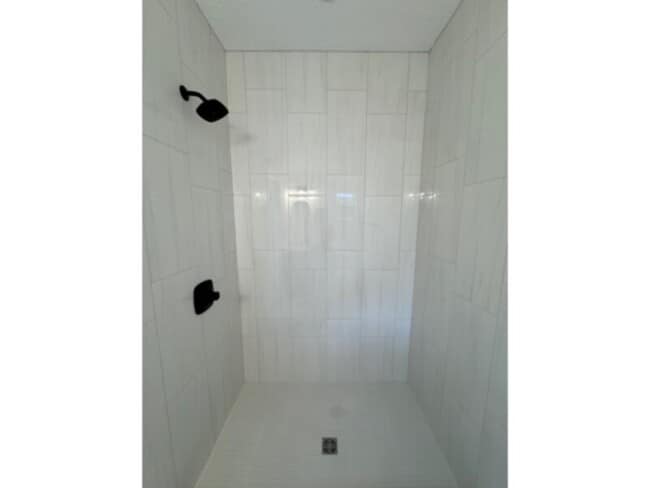 Photo - Beautiful Renovated Studio with All Utilities Included!