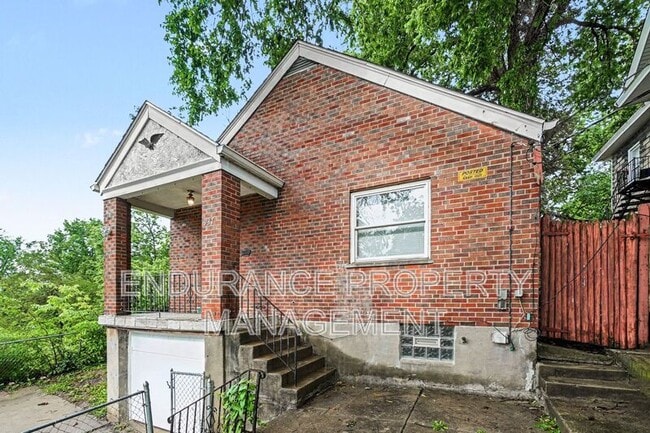 Photo - 937 Grand Ave