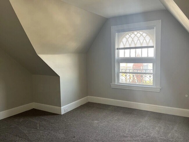 Photo - 18 W Liberty St Unit FL 2