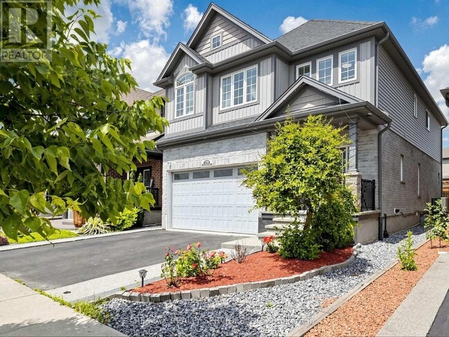 Photo - 291 Hardcastle Dr