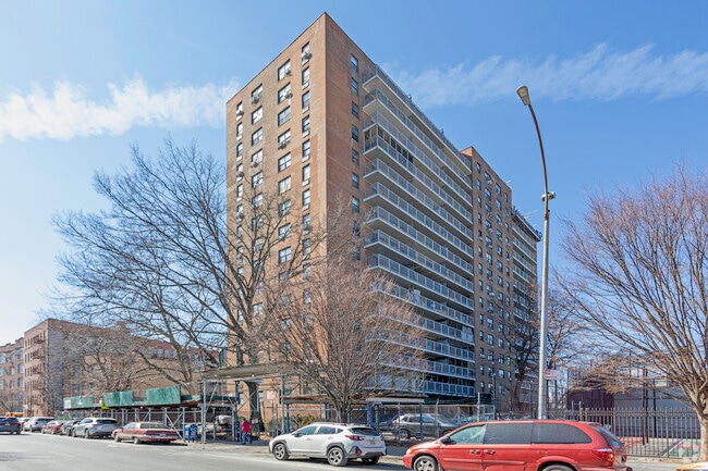 Photo - Dennis Lane Apartments