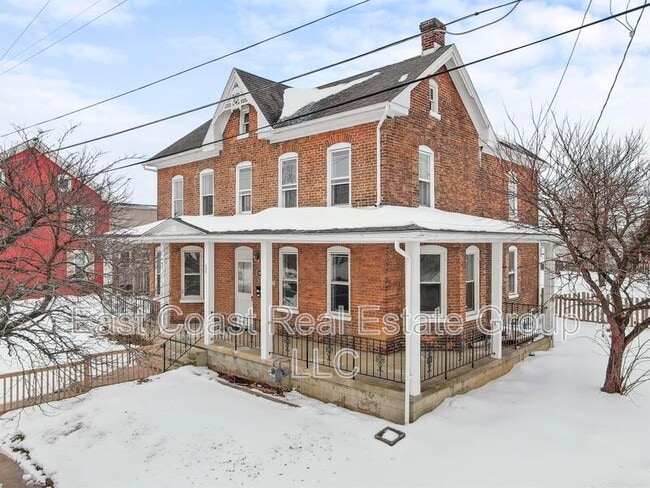 Photo - 1001 Pope Ave