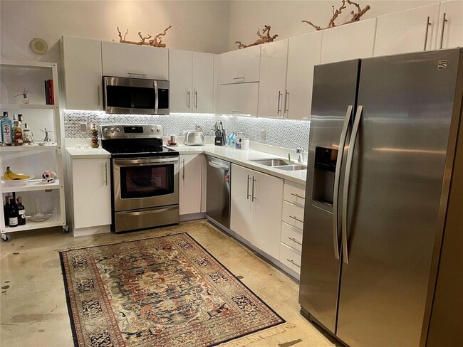 Photo - 444 NE 30th St Unit 1006
