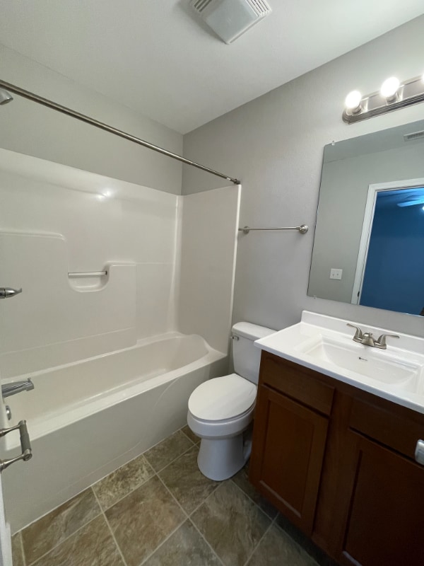 Photo - 117B Cap America Dr Unidad B