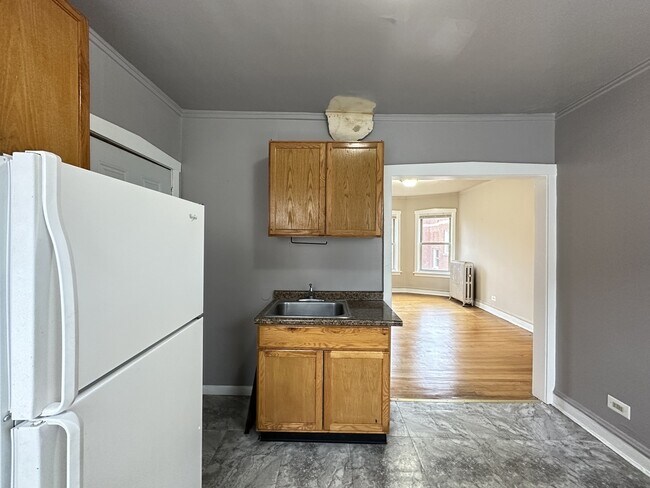 Photo - 4031 W Melrose St Unit S4