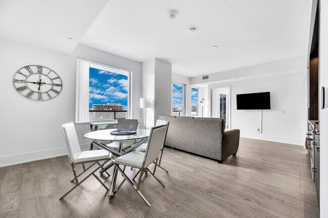 Photo - 29 Draper St Unit ID1351739P