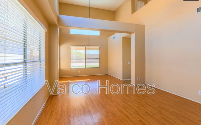 Photo - 25223 N 63rd Dr