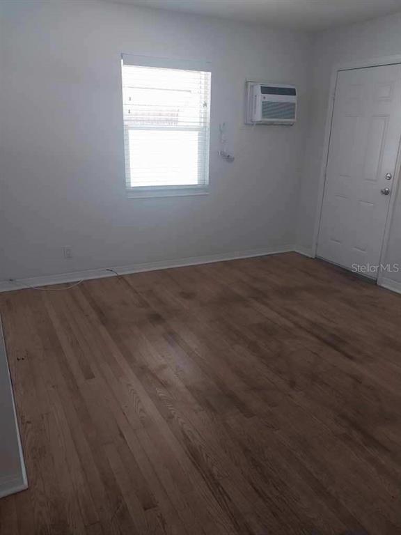 Photo - 2178 8th Ave N