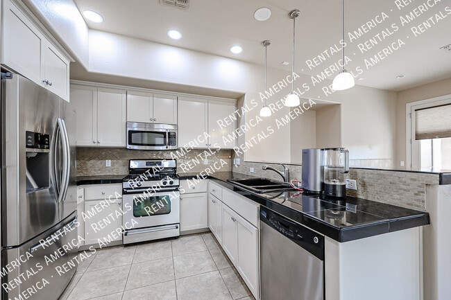 Photo - 4777 S Fulton Ranch Blvd Unidad 2028 Rental