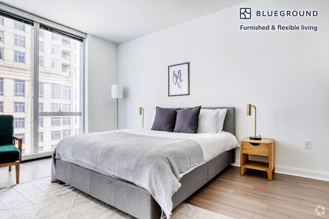 Building Photo - 500 N Lake Shore Dr Rental