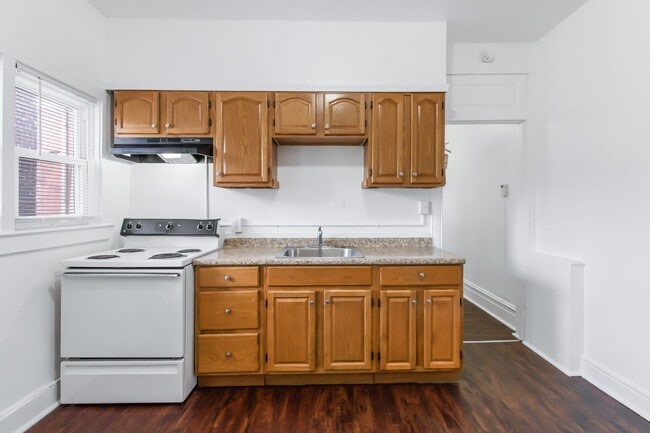 Photo - 1021 Lehman St Unit 2