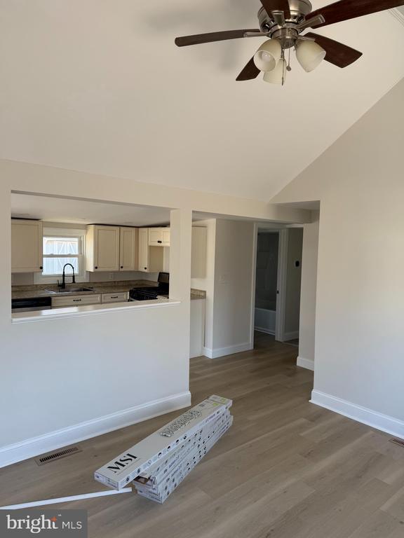 Photo - 1446 12th Ave