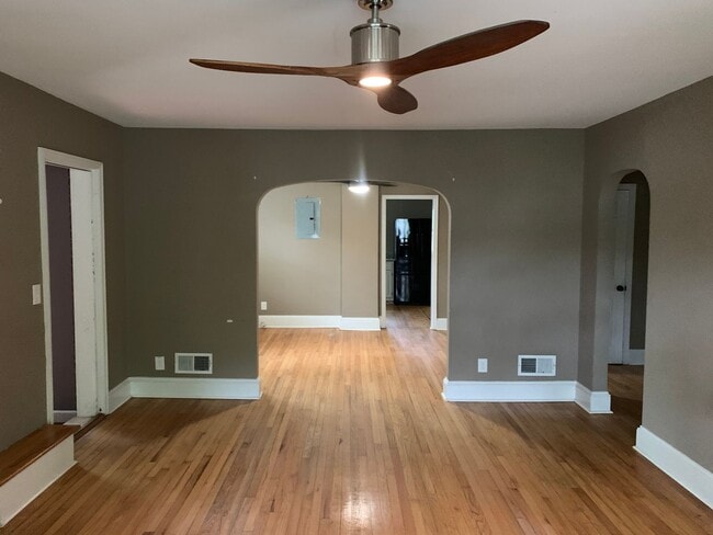 Photo - Lovely home in the Haymount Area - Available 4/15/2026