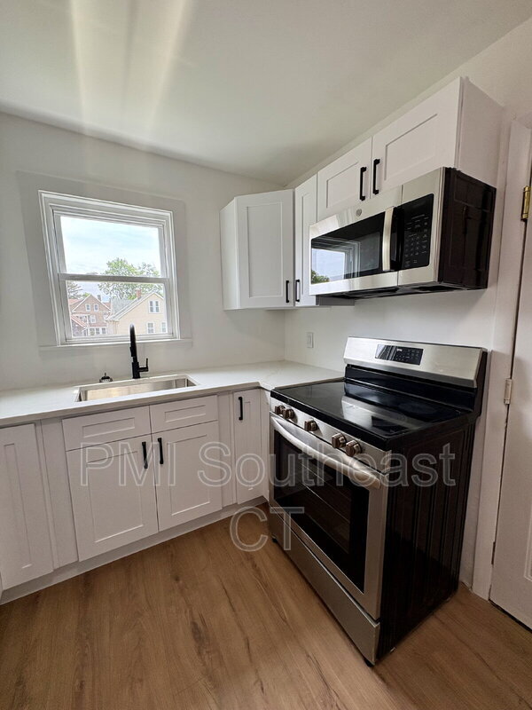 7 Griswold Ct Unit 3