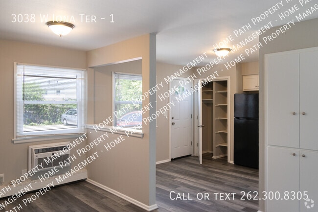 Building Photo - 3038 W Iona Terrace Unit 1 Rental