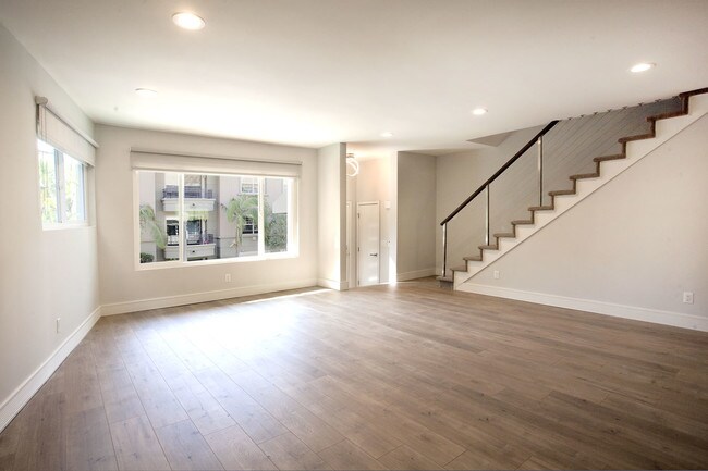 Photo - BWD - Bronwood Apartments