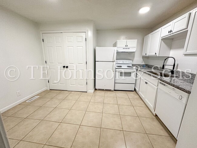 Photo - Move-In Special: $250 Off Your First Month...