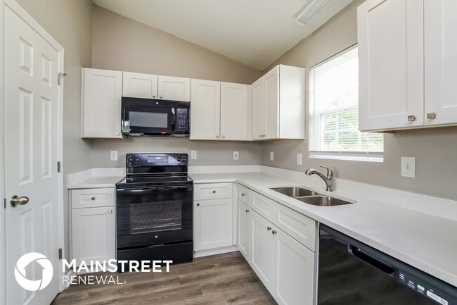 Photo - 121 Jethro Cir
