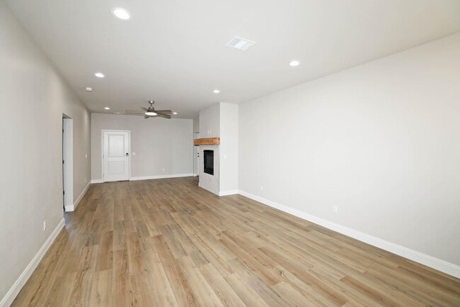 Photo - 4707 Carmel Ave