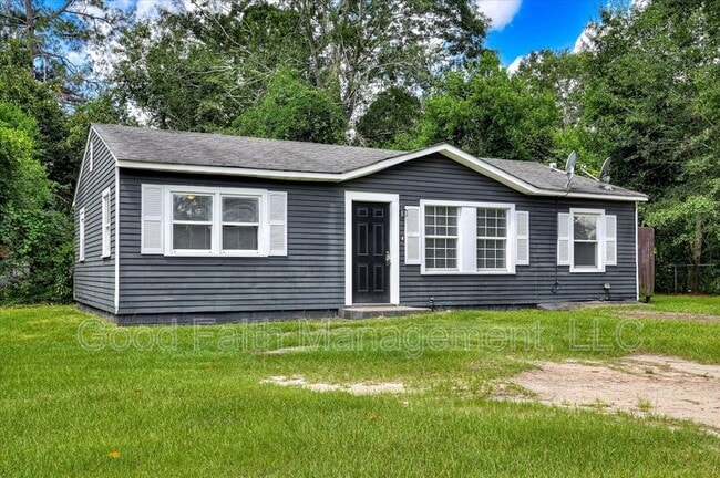 Building Photo - 1906 Roberson Rd Rental