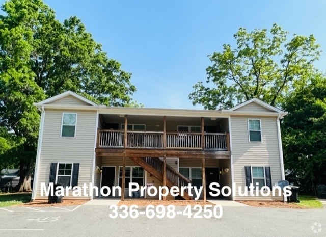 Building Photo - 916 Avon Ave Unit 201 Rental
