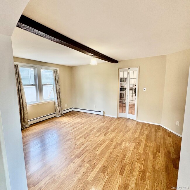 85 Spencer Ave