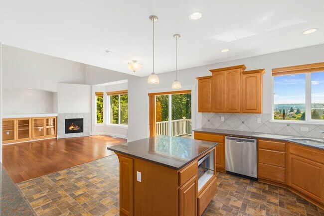 Photo - 16759 NE 86th Ct