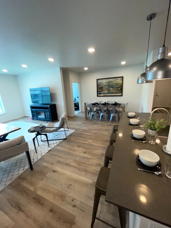 Photo - 2221 Willow Dr