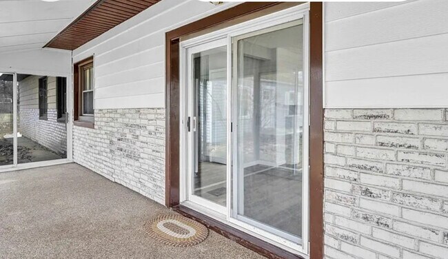 Photo - 204 Grove Ave