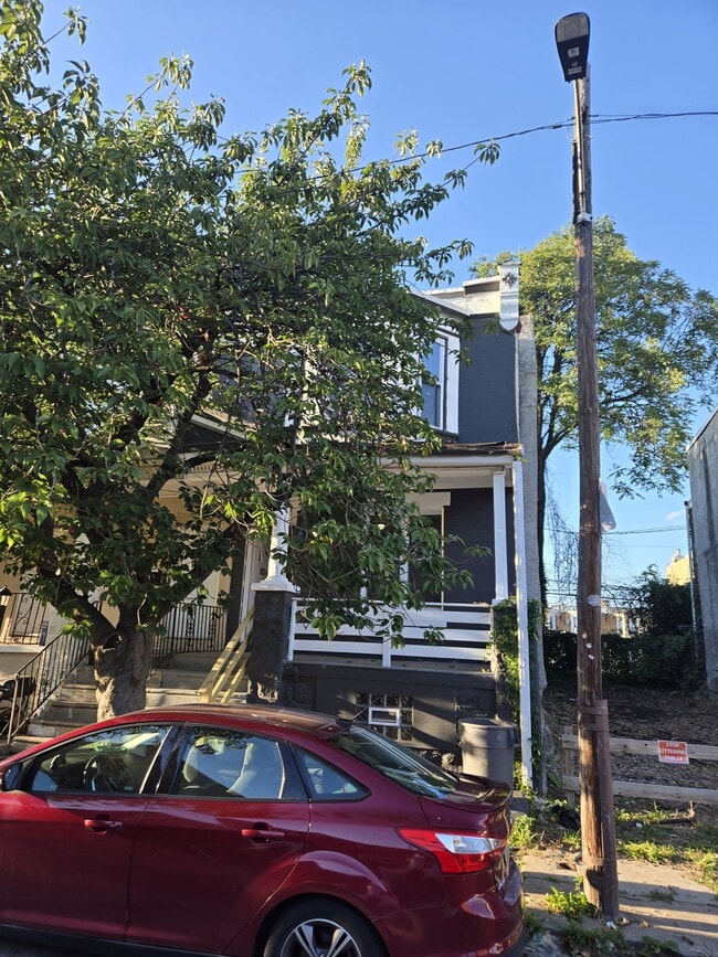 Photo - 6045 Delancey St Casa