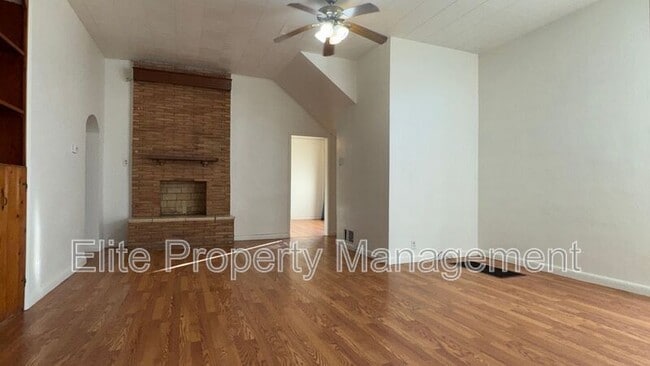 Photo - 612 Minnequa Ave