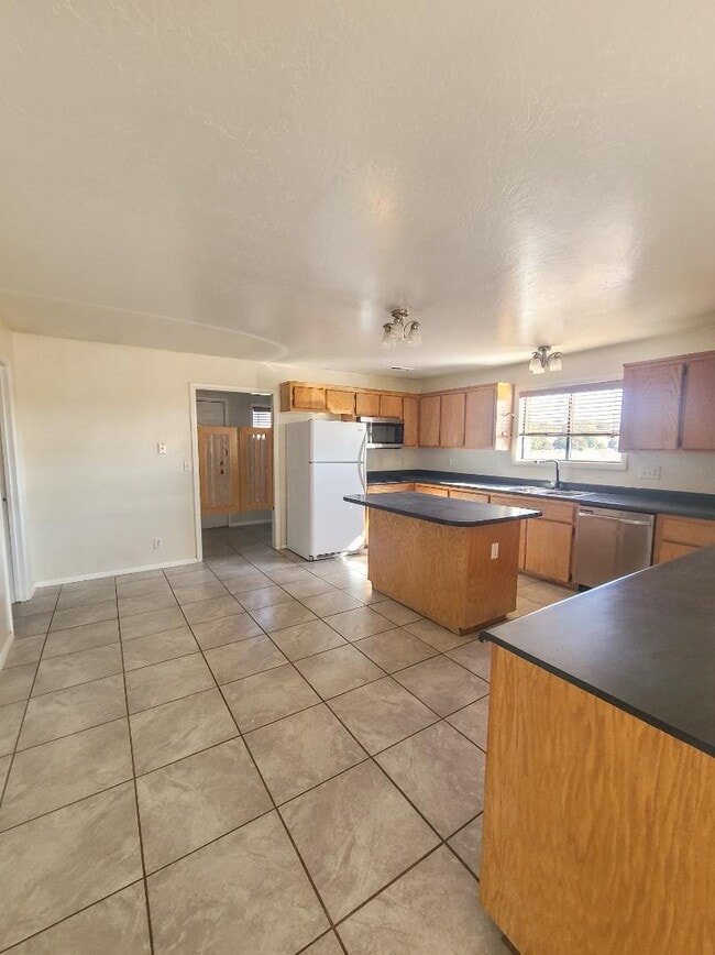 Photo - 13210 Townsend-Winona Rd