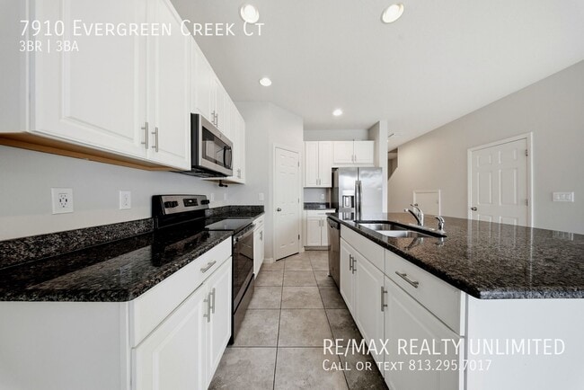 Photo - 7910 Evergreen Creek Ct
