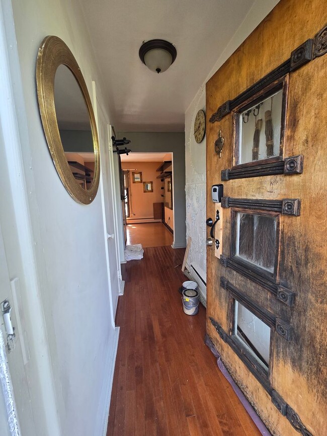 Photo - Whimsical 2 Bedroom, 1 Bathroom Unit in Havre de Grace