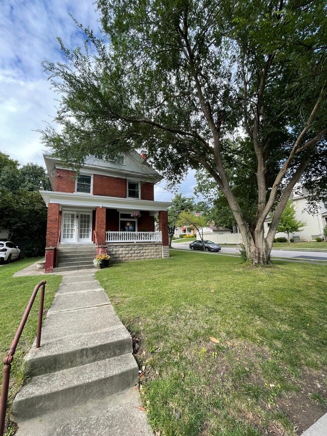 Photo - 2860 Erie Ave Unit 1