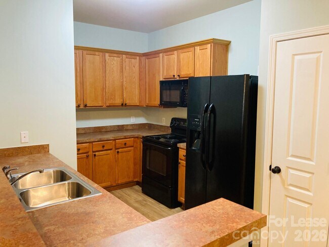 Photo - 18001 Delmas Dr Unit 1C