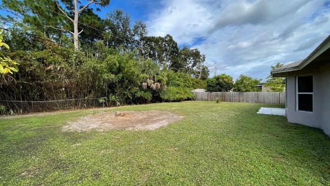 Photo - Pet-Friendly 3BR/3BA Single-Family Home in Port Saint Lucie