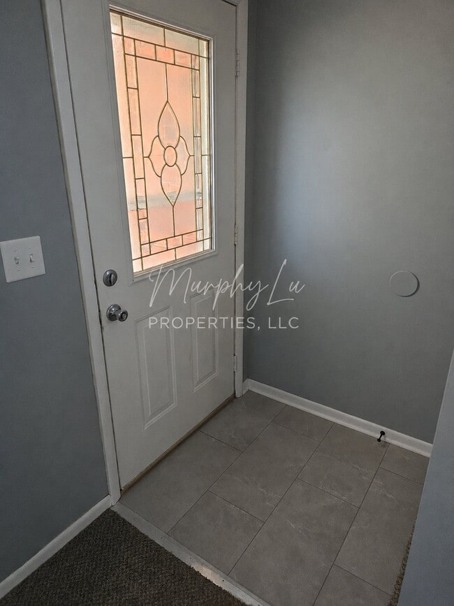 Photo - 1601 Tamara Dr