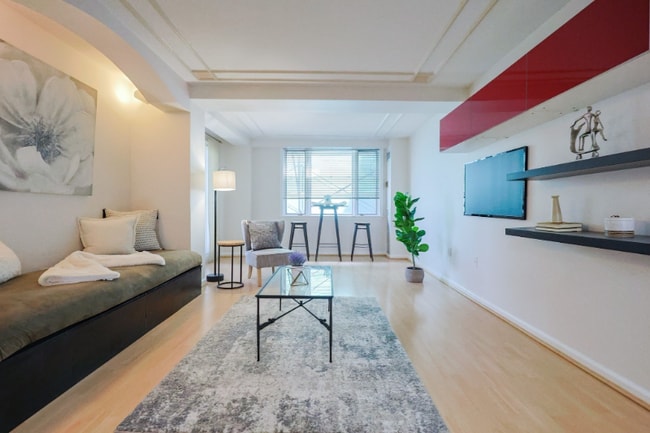 Building Photo - 10 Rogers St Unit 703 Rental
