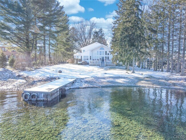 Photo - 1916 W Lake Rd