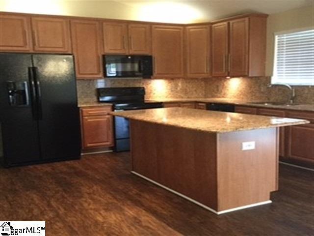 Photo - 135 Crescent Creek Ct