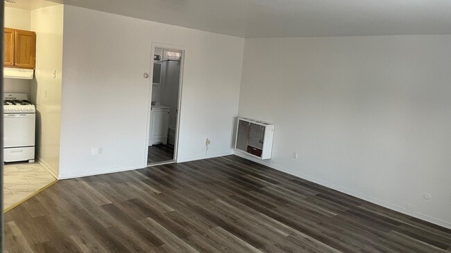 Photo - 510 Stuyvesant Ave Unidad 2