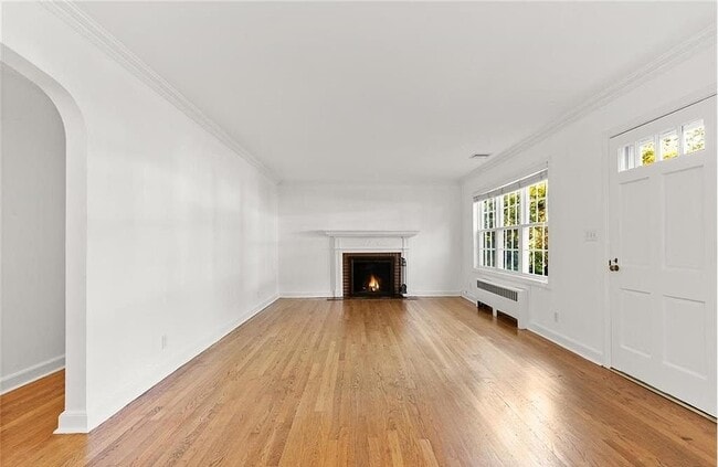 Photo - 8 Deerwood Ct