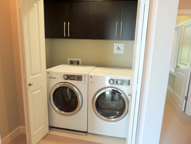 Photo - Hurry! RARE VACANCY! 3 BR Model home with ...