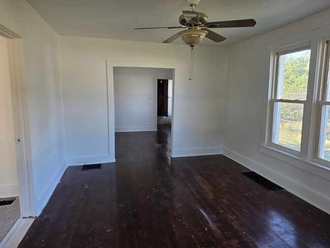 Photo - 2 Bedroom 1 Bathroom 1000.00