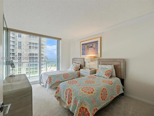 Photo - 16445 Collins Ave Unit 825