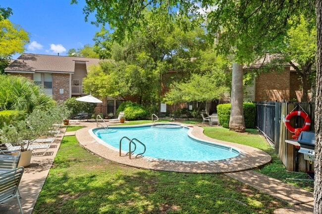 Photo - 3839 Dry Creek Dr Unit 202