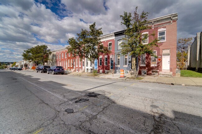 Photo - Beautifully Updated Townhome in Prime Loca...