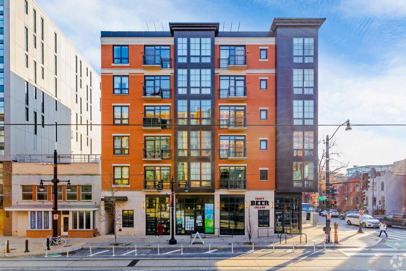 301 H St NE - 301 H St NE