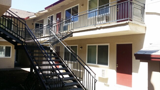 Photo - Walnut Tree Manor